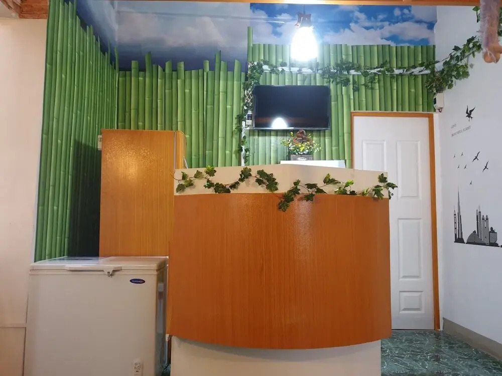 GardenPod Hostel + Café