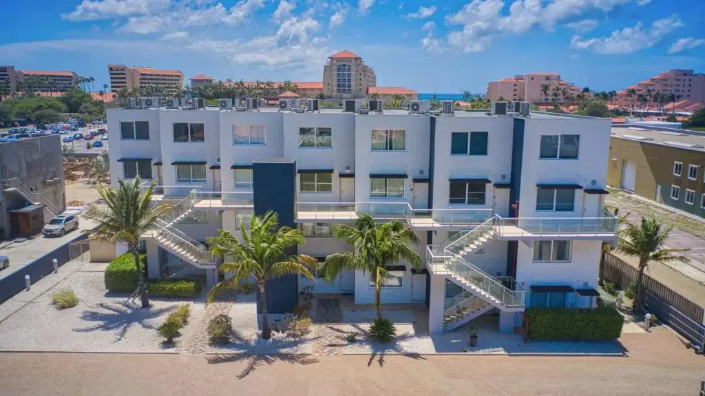 Las Islas Condo 8 in Noord