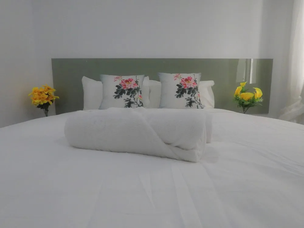 AYZ Frailes - Auto check-in property