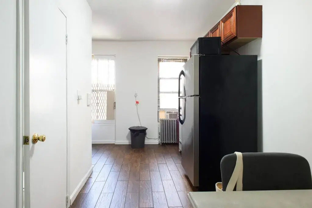 1571-5n 2Br Prime Upper East Central Park 10 Min