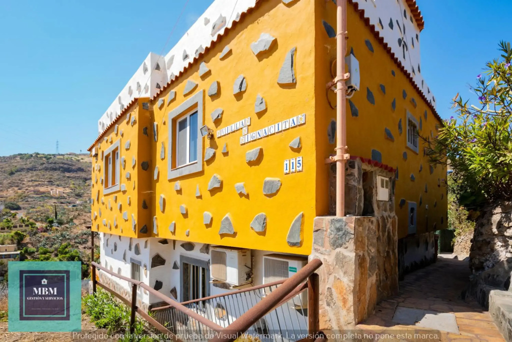 Ferienhaus in Balcon De Telde mit Privatem Pool