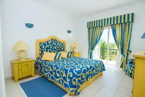 Akisol Lagos Relax III