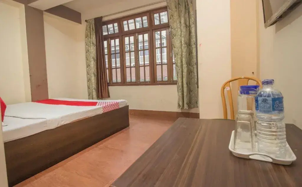 Hotel Parasol Residency by OYO Rooms