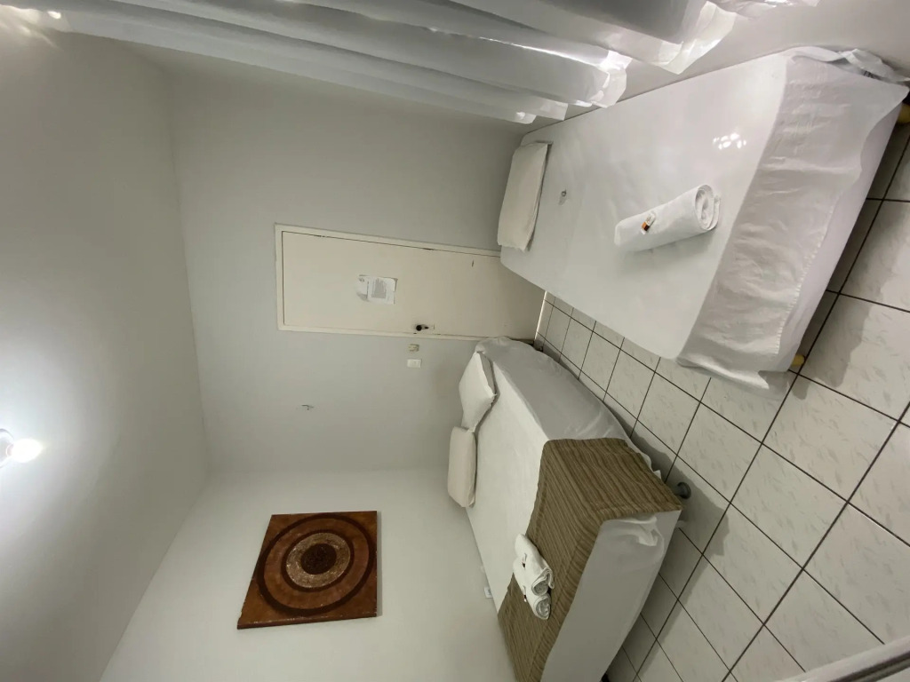 Center 1 Hotel
