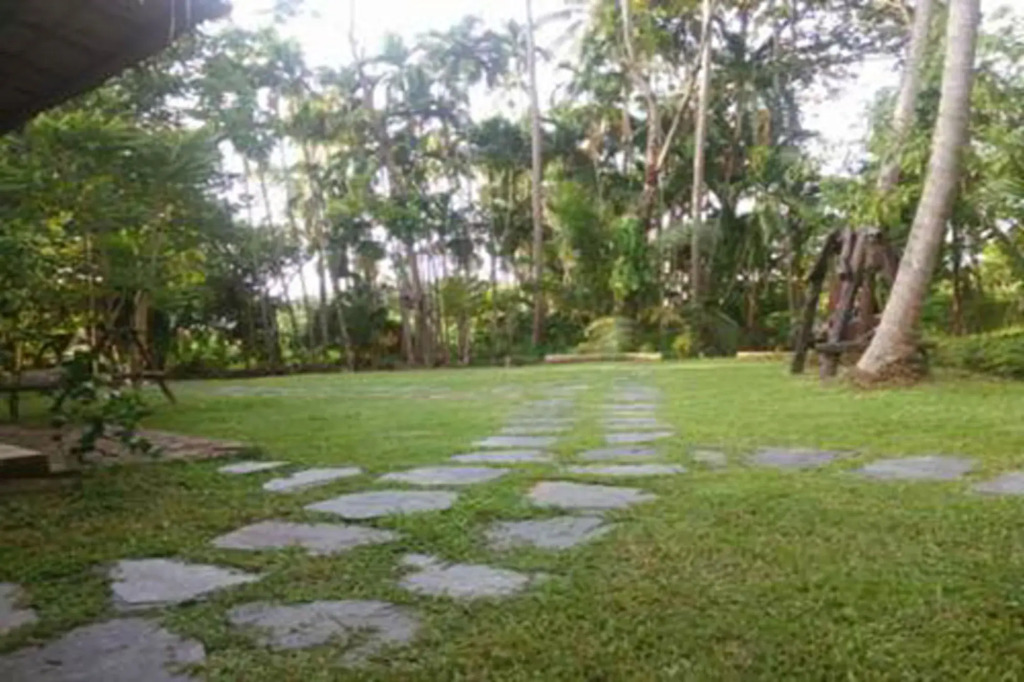 Baan Suan Rim Klong Resort