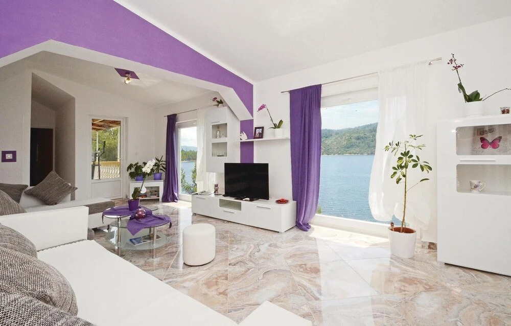 Amazing Home in Vela Luka With Wifi and 5 Bedrooms