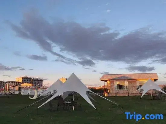 Zoige Ruoshuiwan Resort