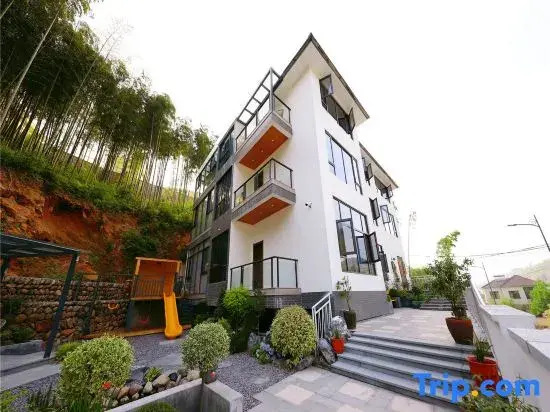 Xiaoshe Hostel