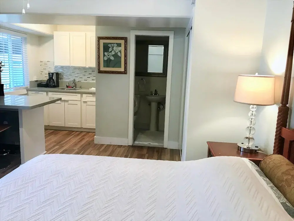 Waikiki Garden Villa
