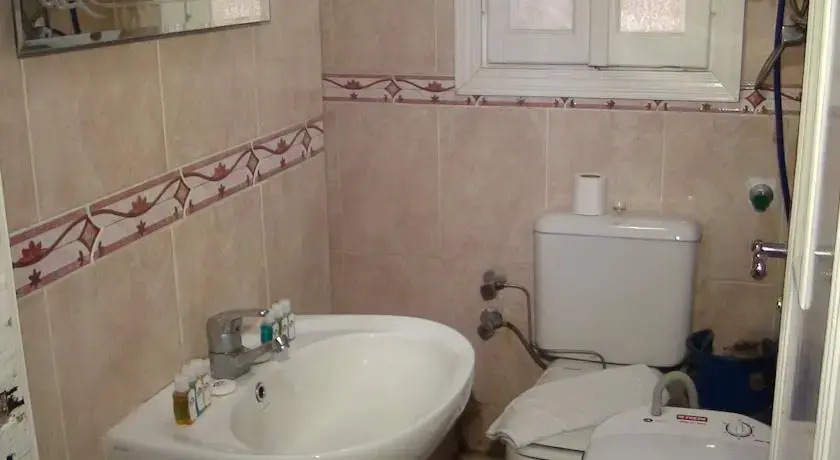 Maamoura Beach Family Apartment 1
