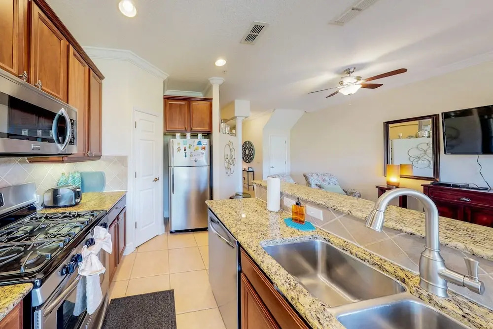Rvh_436r Serene Living 3 Bedroom Townhouse