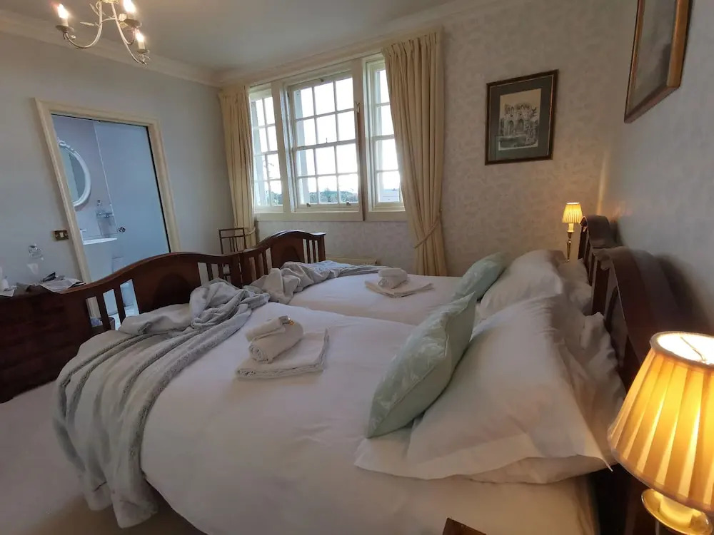 Bowden House B&B