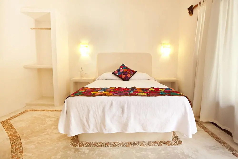 Casa Iguana Holbox - Beachfront Hotel