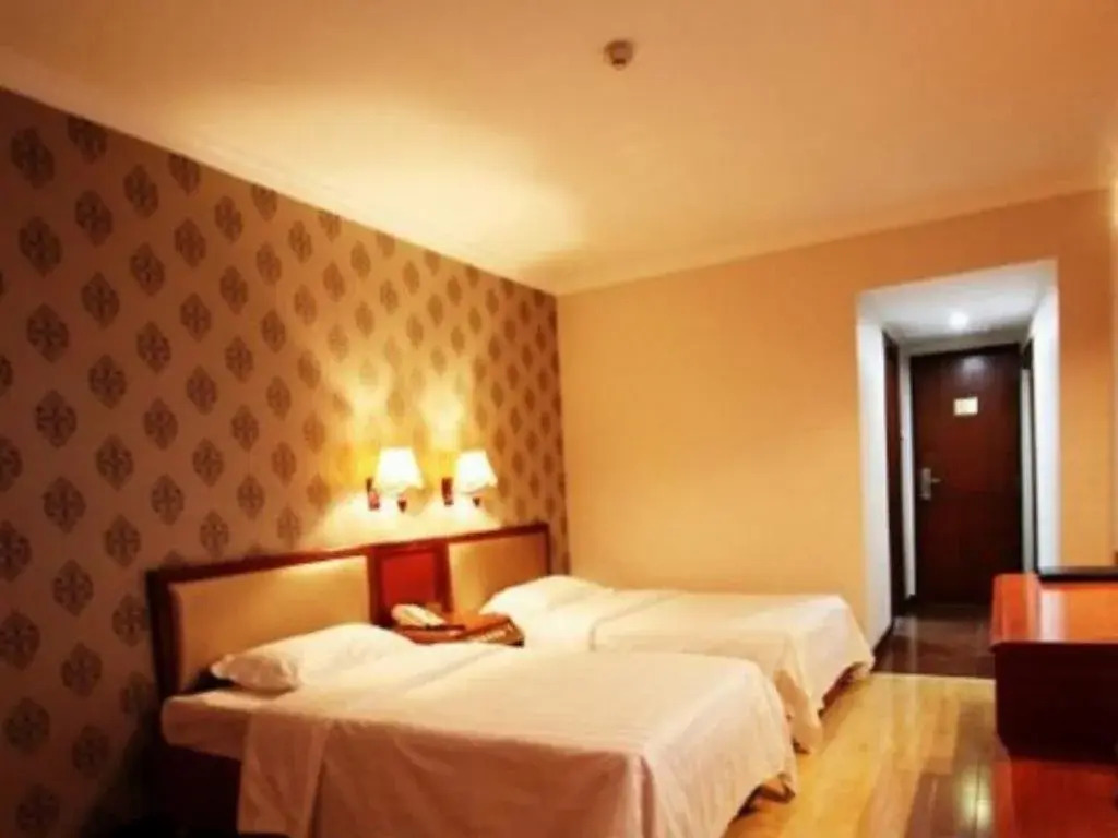 Guilin Weihang Hotel