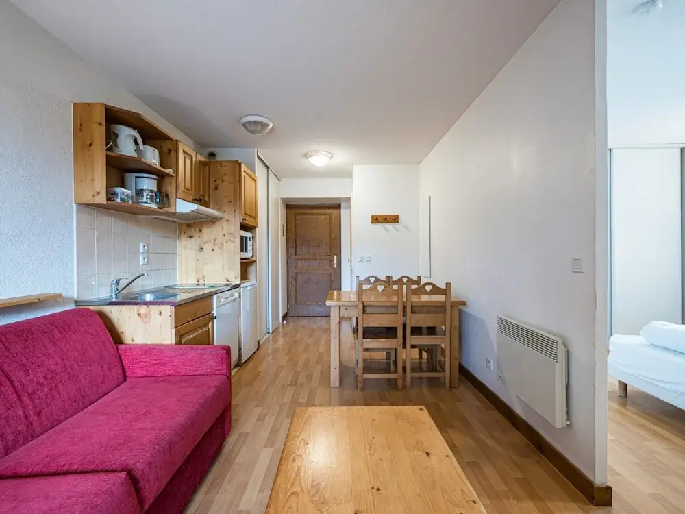 Apartment in Giez for Four Guests