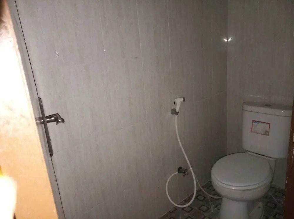 Guest House 647 Tanjung Duren Utara