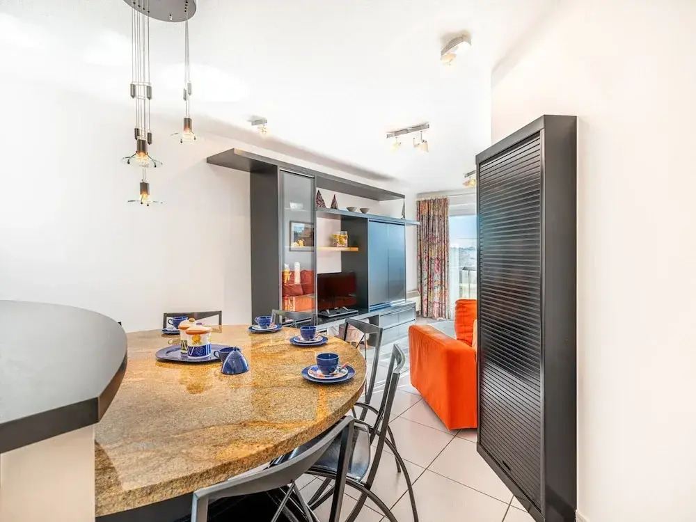 Apartment in Oostduinkerke With Garage
