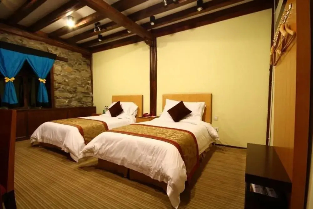 Tulip Inn Jiuzhaigou Shangmo Hotel