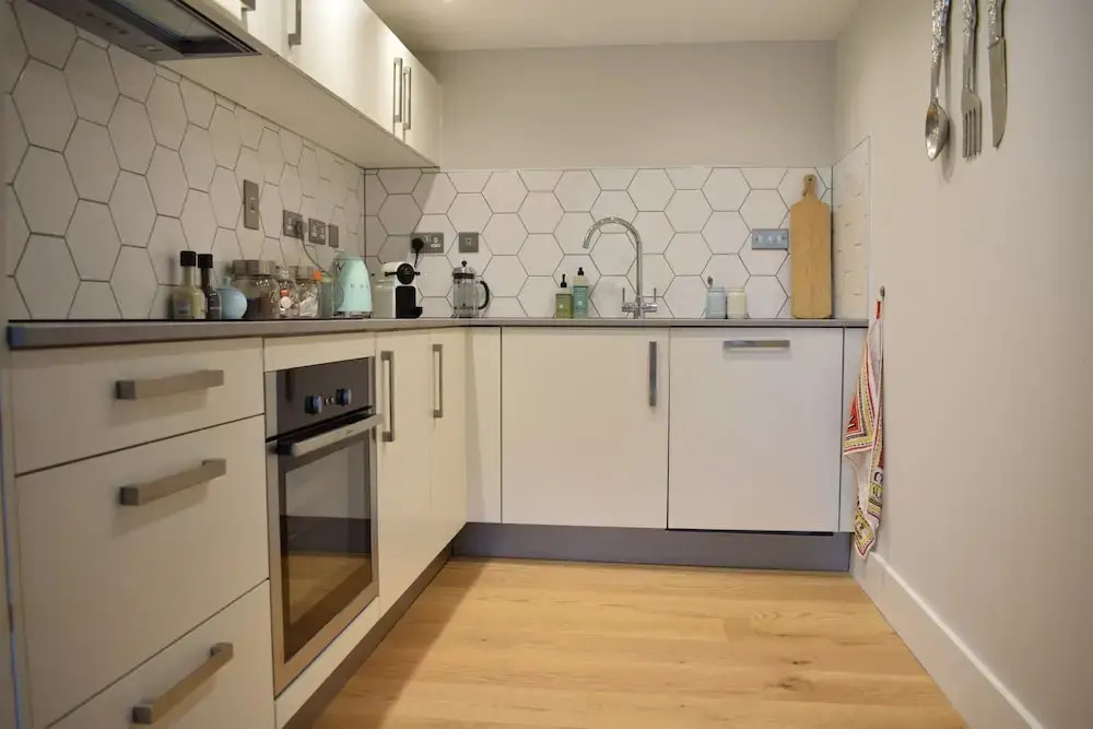 1 Bedroom Mezzanine Apartment In Stoke Newington