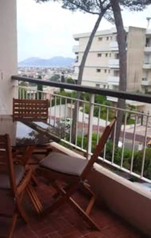 Apartment with One Bedroom in Le Cannet, with Wonderful Sea View And Furnished Garden - 4 Km From the Beach