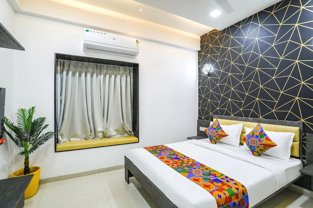 Fabhotel Amogh Stay Inn