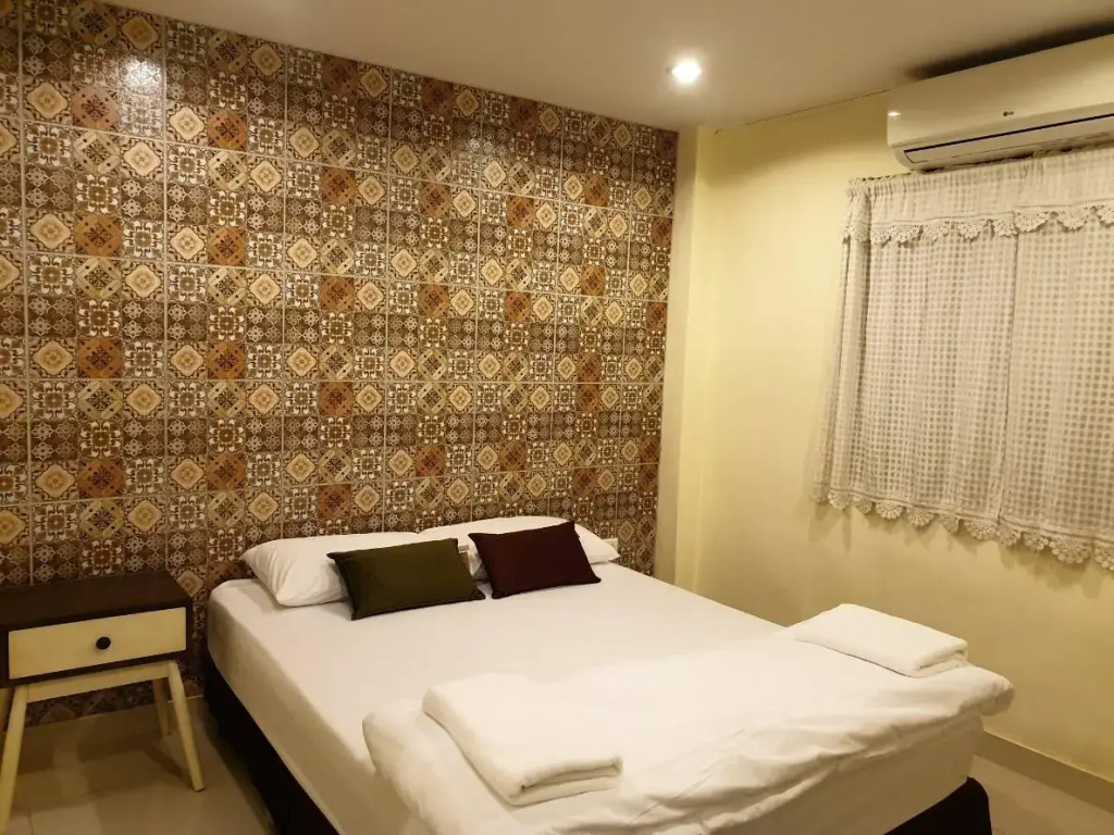 Papermoon Guesthouse