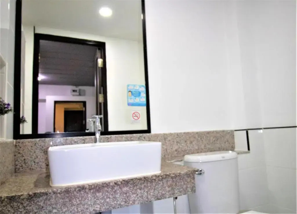 The 168 Gallery Residence and Hotel