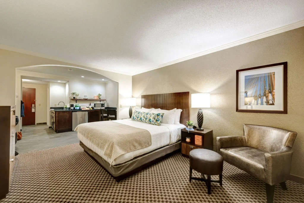 Garrison Hotel & Suites Dover-Portsmouth, an Ascend Collection Hotel