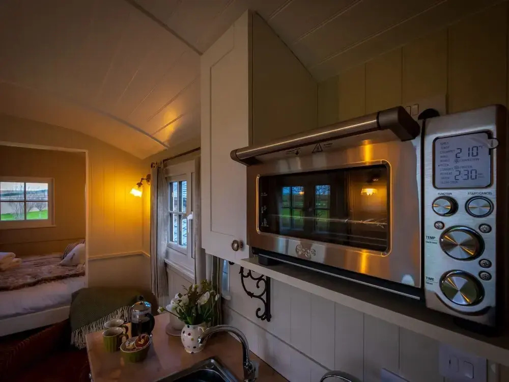 The Pleasant Hut at Mount Pleasant Farm