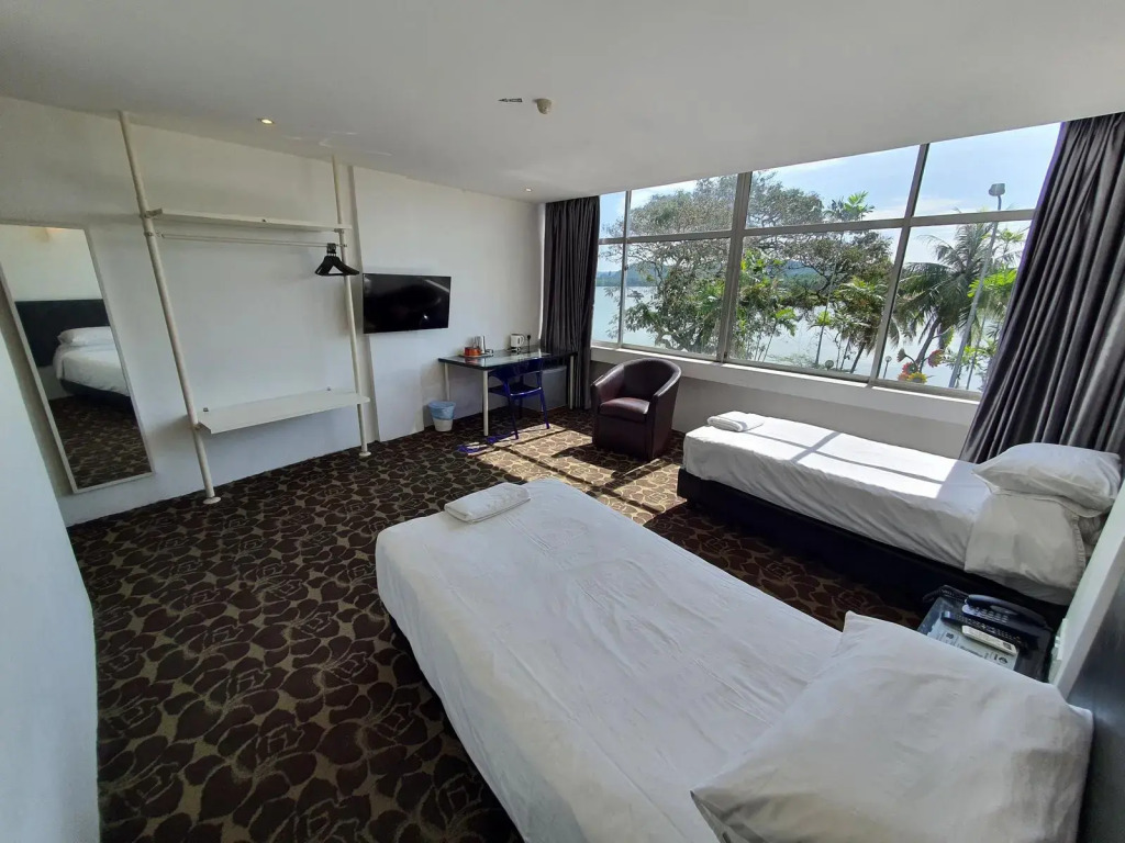 Riverine Garden Hotel
