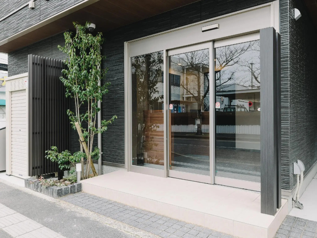 GRAND BASE Karatsu Ekiminami