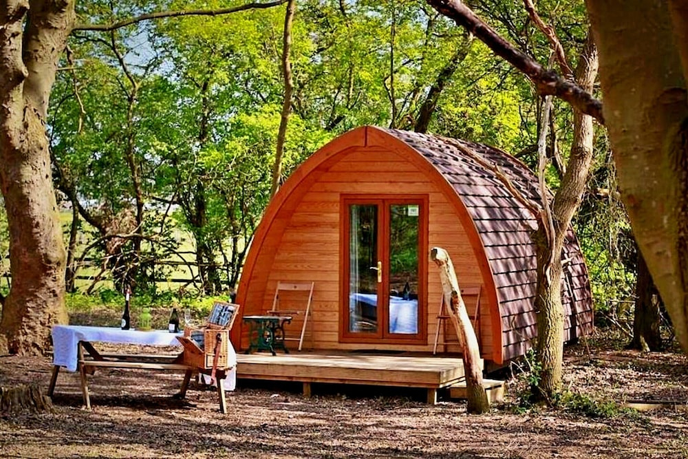 Tranquil Glamping Pod-pet Friendly, No Deposit