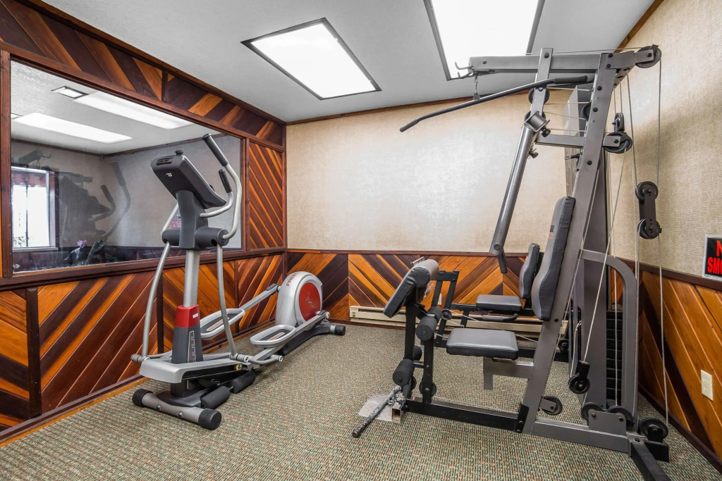 Rodeway Inn & Suites Pronghorn Lodge Lander