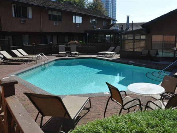 Lake City Inn and Suites