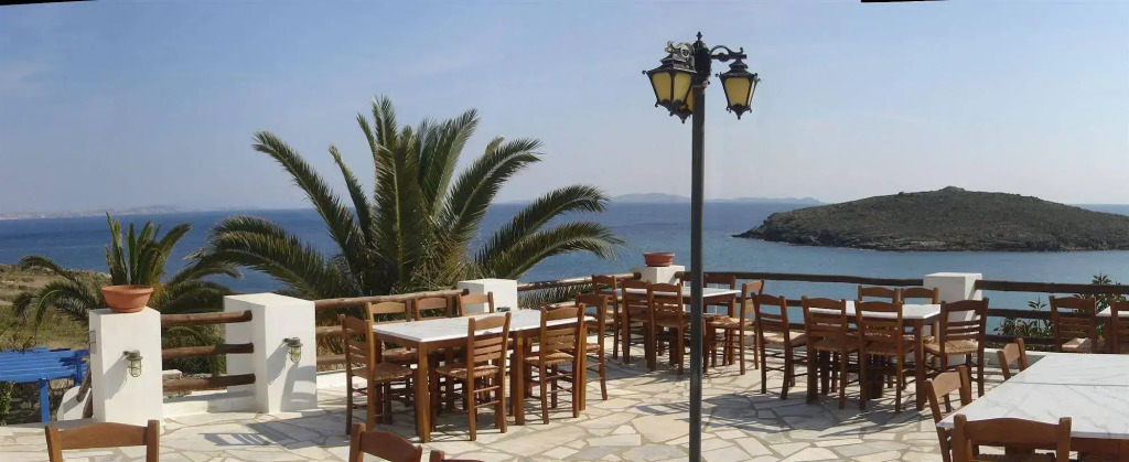 Porto Raphael Residences & Suites
