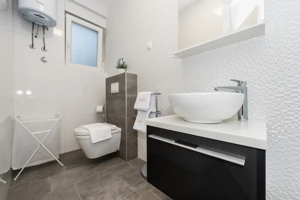 Villa Magnifica apartments with pool