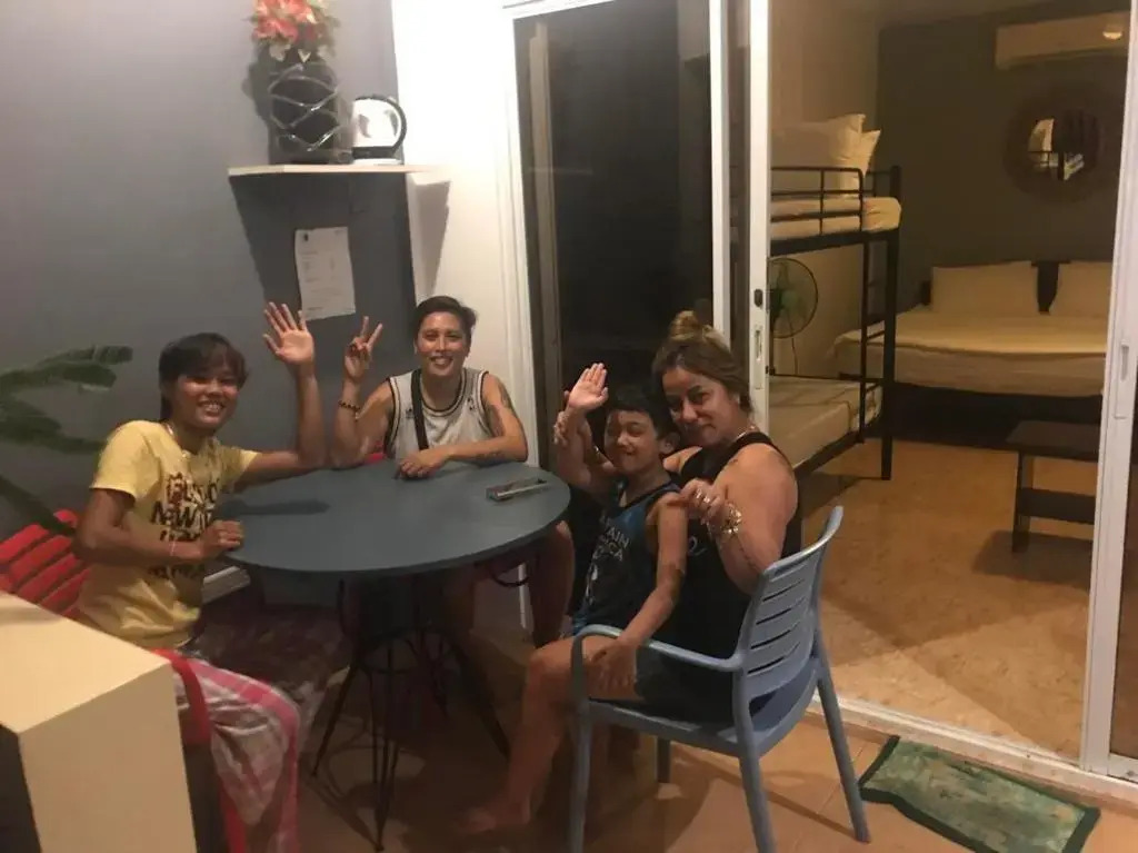 Noras Place