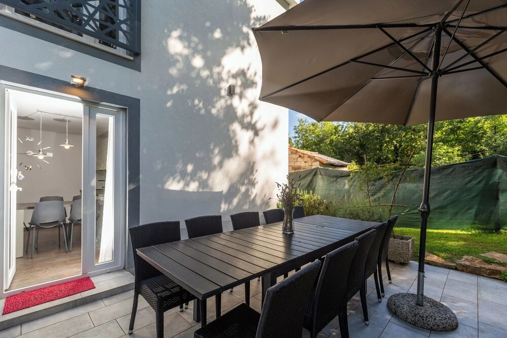 Apartments Cetri Hrasta