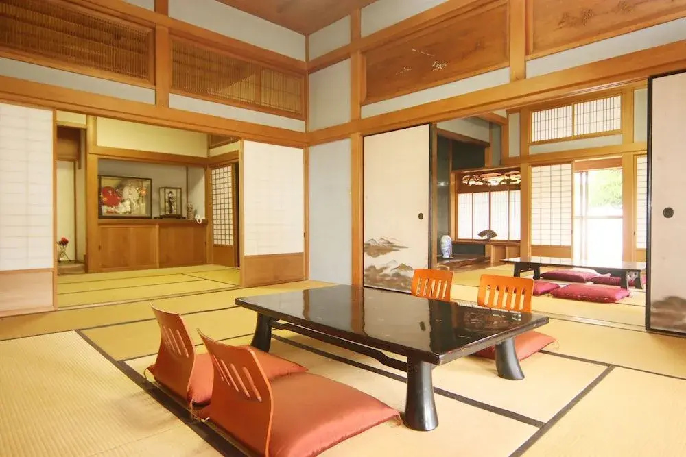 Awa Shirahama Hotel Calm