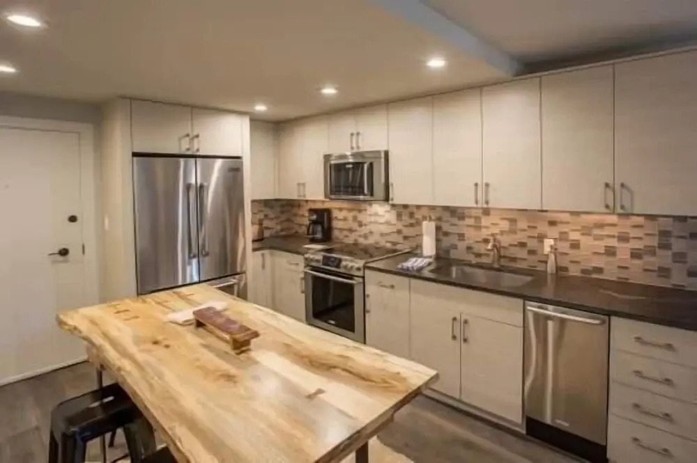 Condo Near Vail Village & Gondola with Free Parking & WiFi