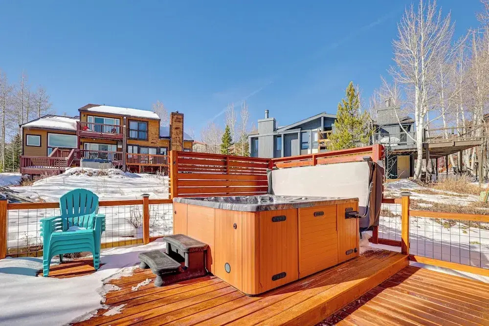 10 Mi to Keystone Resort: Cabin w/ Private Hot Tub