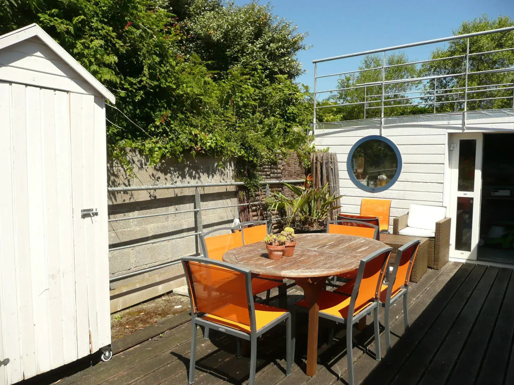 Holiday Home in Camaret Near Sandy Beaches