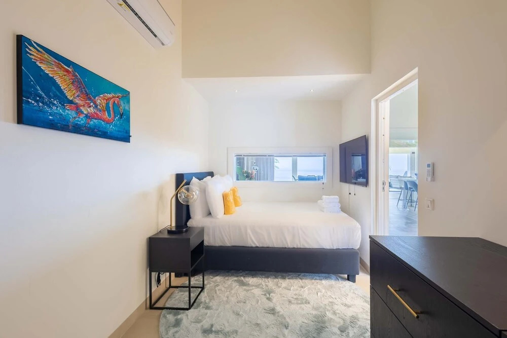 Villa Azure Vista 6BR Luxury Stay w 2 Pools