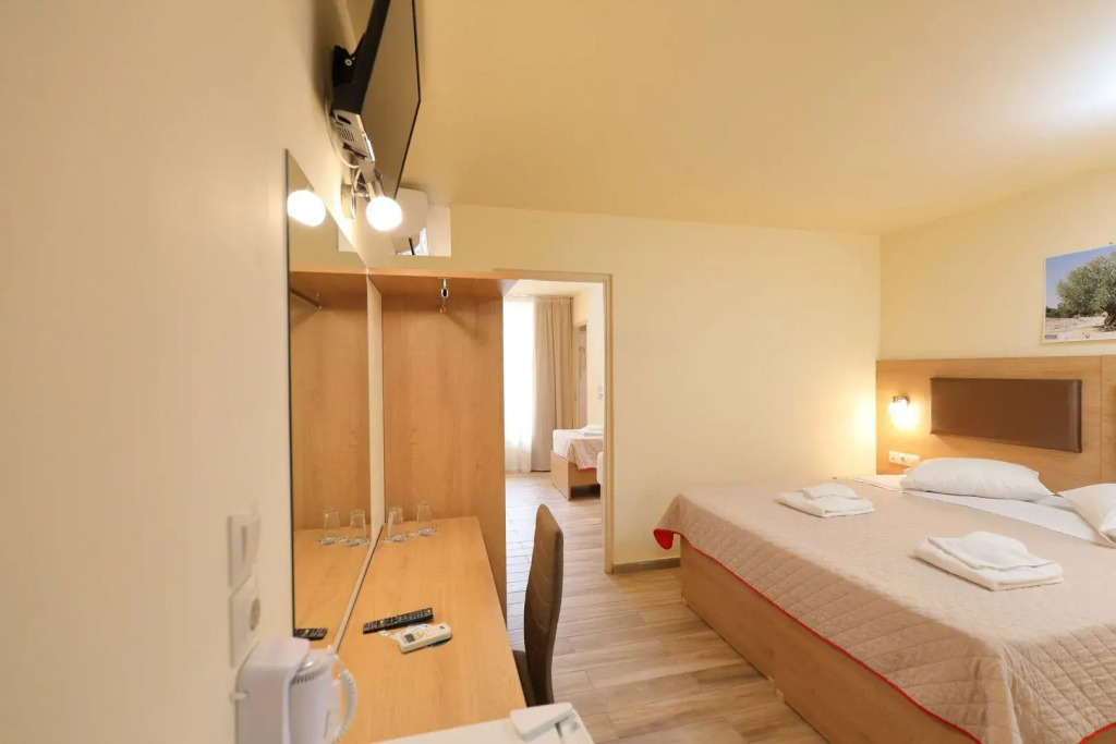 SunBay Hotel