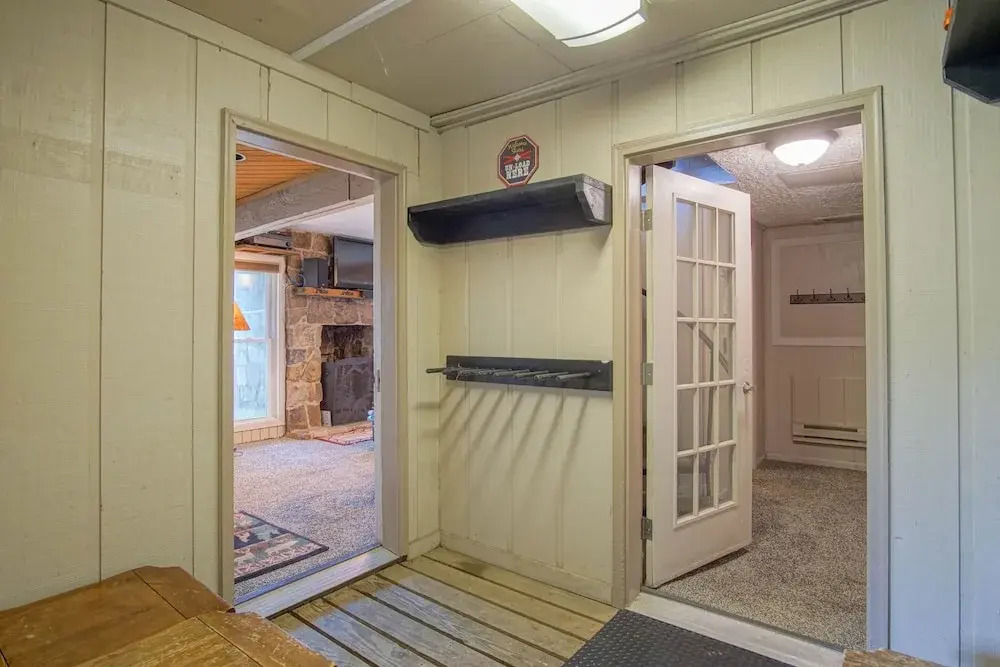 Fall Retreat Hutch 6 Slope Side 5BR