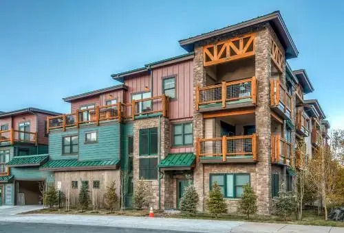 118 Ave 1 Frisco Condo by RedAwning