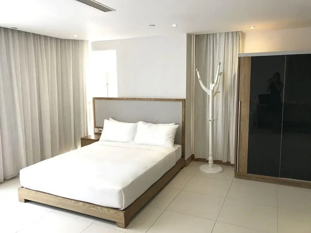 Largos Residences