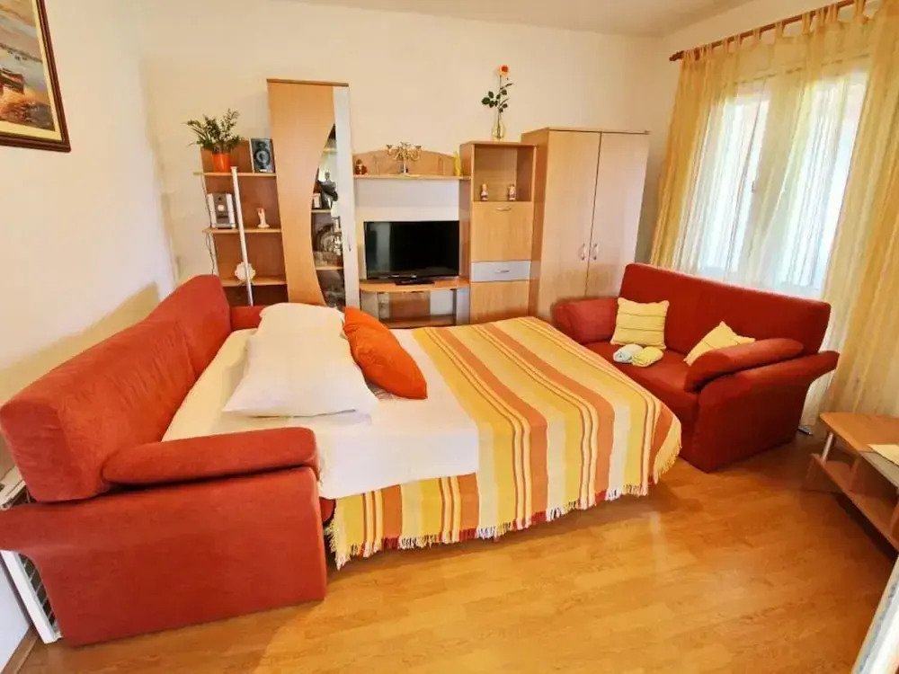 Apartments Sea Line - One Bedroom Apartment With Terrace and Sea View