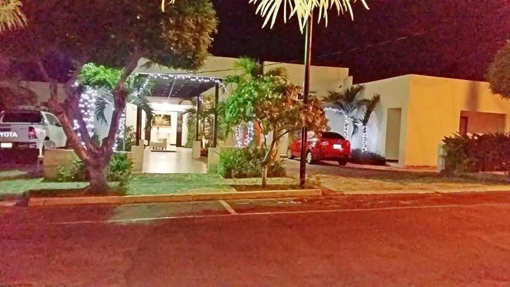 Maracas Inn