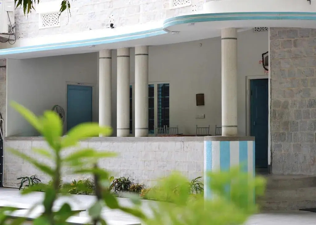 Jaipur Jantar Hostel